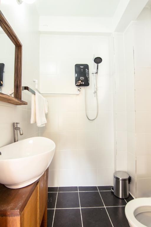 Yk Art House Hotel Phnom Penh Bilik gambar